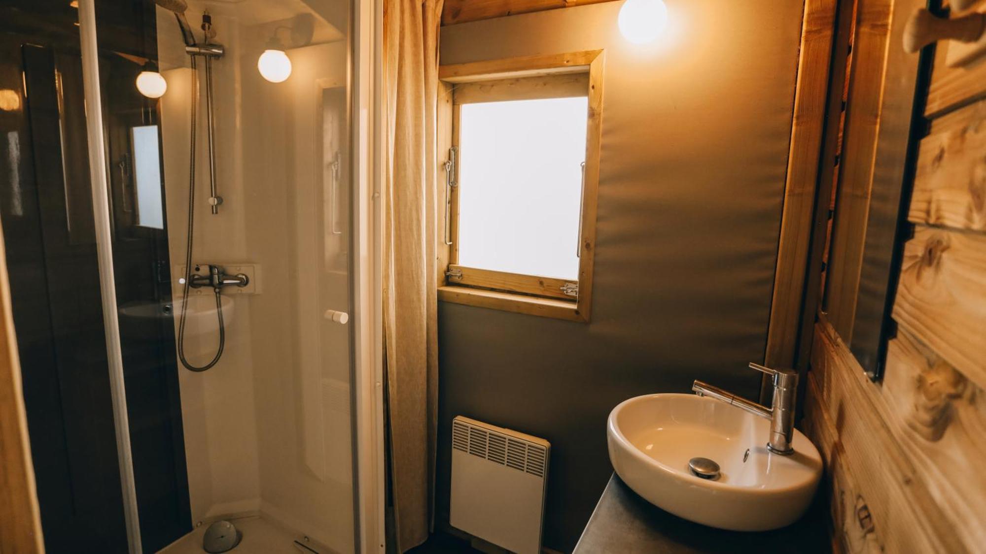 Camping La Pree Les Portes-en-Ré Szoba fotó